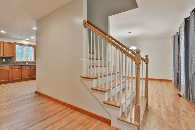 14 Ames Road, Brookline, NH 03033