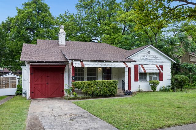 106 N Briscoe Boulevard, Dallas, TX 75211