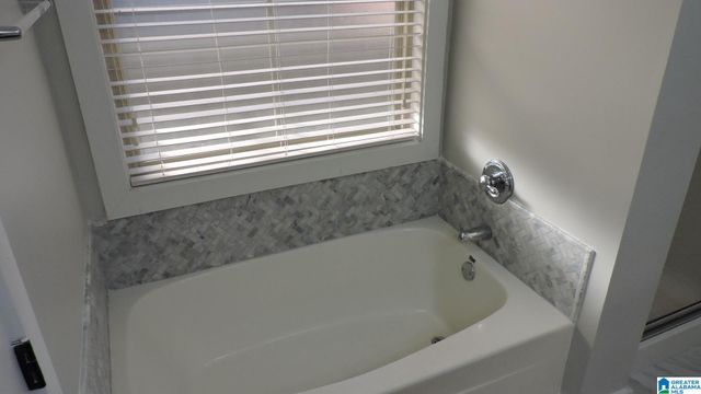 136 SINGAPORE CIRCLE, Birmingham, AL 35211