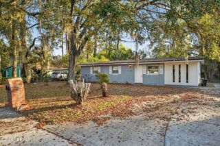 8609 OAK LEAF Road, Jacksonville, FL 32208