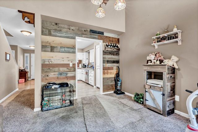 824 W Grand Avenue, Porterville, CA 93257