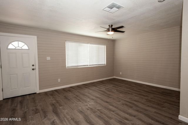2620 W PIERSON Street, Phoenix, AZ 85017