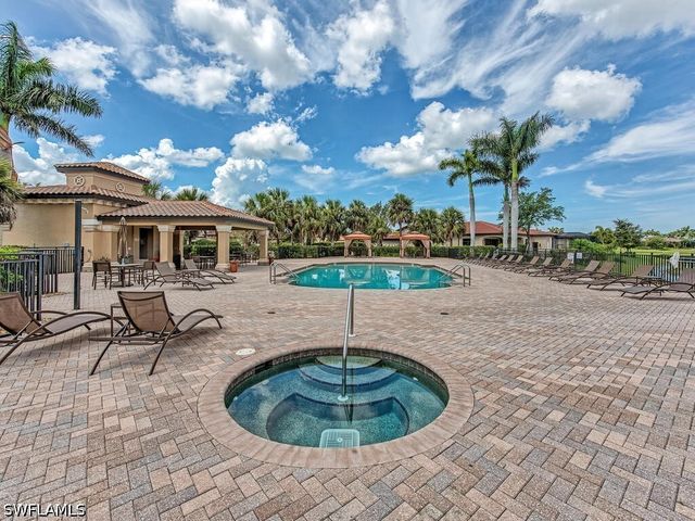 9115 NAPOLI CT 101, Naples, FL 34113