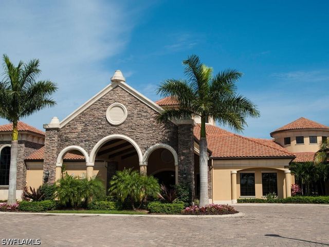 9115 NAPOLI CT 101, Naples, FL 34113
