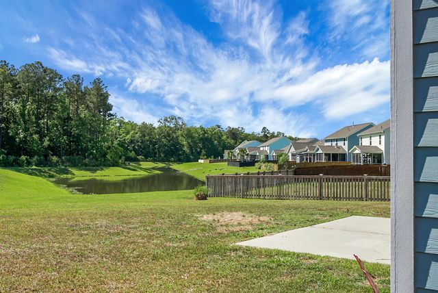 658 Black Pine Road, Moncks Corner, SC 29461