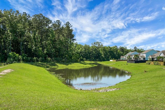 658 Black Pine Road, Moncks Corner, SC 29461