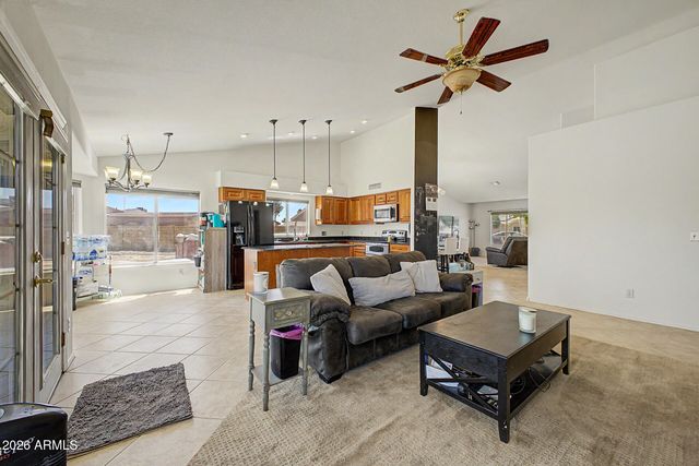 7509 W MESCAL Street, Peoria, AZ 85345