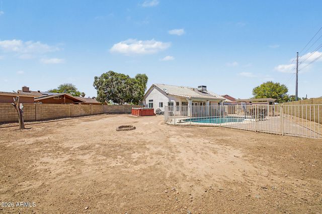 7509 W MESCAL Street, Peoria, AZ 85345
