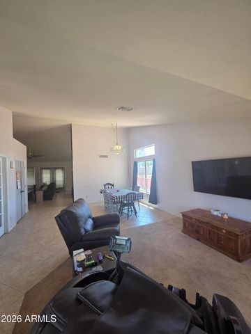 7509 W MESCAL Street, Peoria, AZ 85345