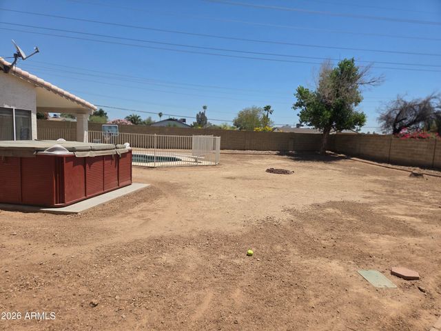 7509 W MESCAL Street, Peoria, AZ 85345
