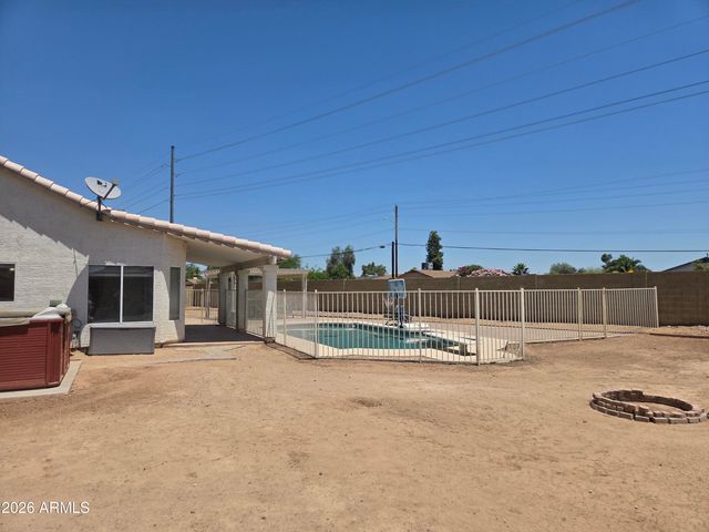 7509 W MESCAL Street, Peoria, AZ 85345