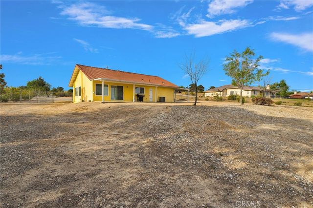 19140 Lenca Road, Apple Valley, CA 92307