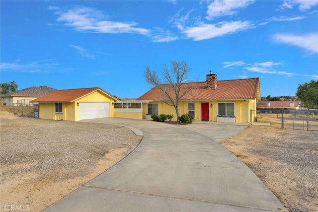19140 Lenca Road, Apple Valley, CA 92307