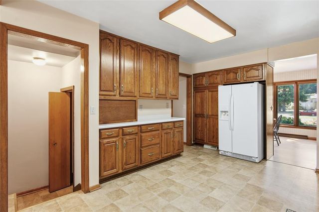 4020 Clay Street, Eau Claire, WI 54701