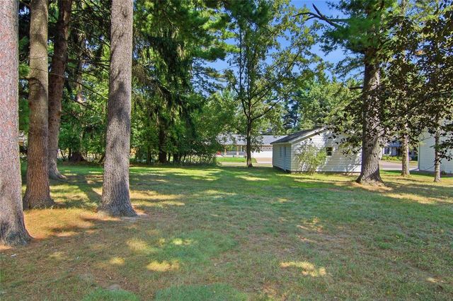 4020 Clay Street, Eau Claire, WI 54701