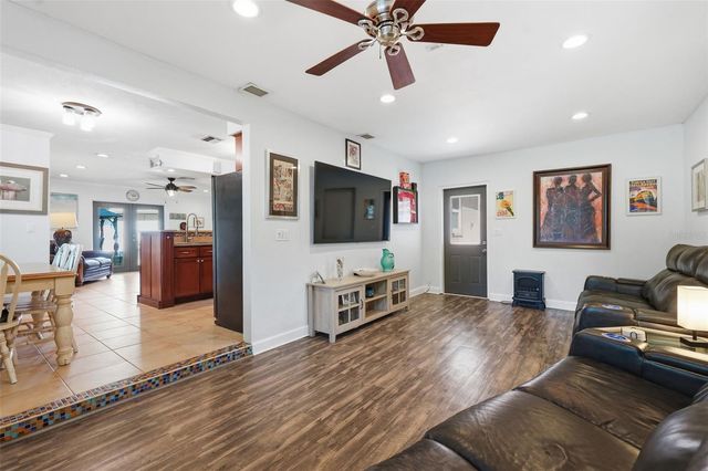 961 LEXINGTON DRIVE, Dunedin, FL 34698