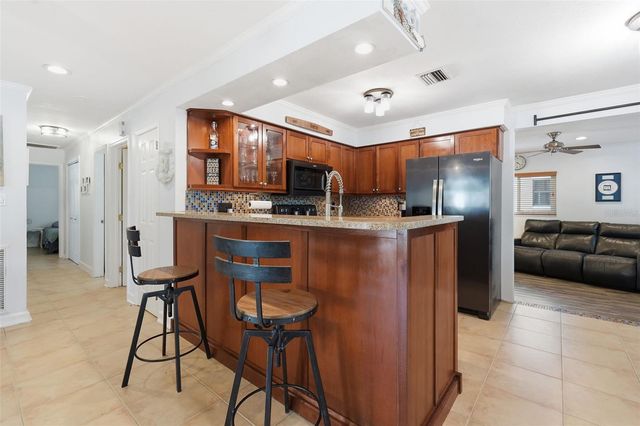 961 LEXINGTON DRIVE, Dunedin, FL 34698