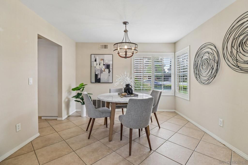 Image 9 of property listing at 669 Rue Le Blanc, Chula Vista, CA 91913