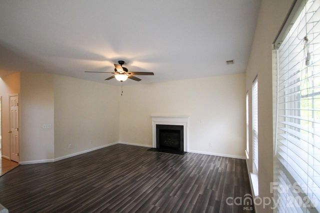 4960 Summerside Drive 76, Clover, SC 29710
