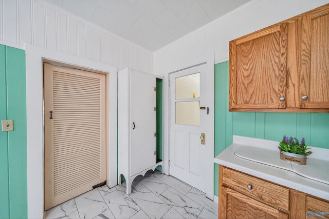 17 High Avenue, Valley Head, AL 35989