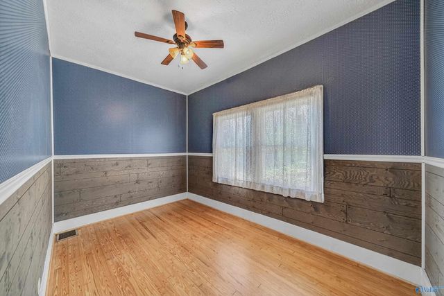 17 High Avenue, Valley Head, AL 35989