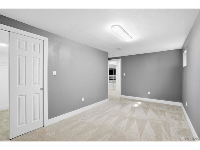 128 Willow Pl N, Broomfield, CO 80020