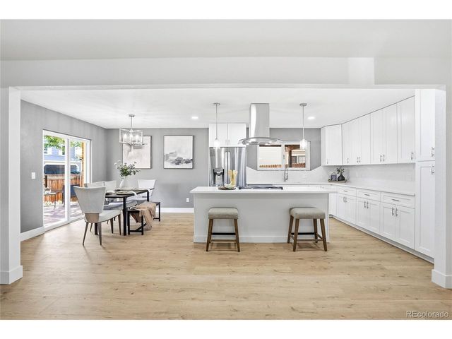 128 Willow Pl N, Broomfield, CO 80020