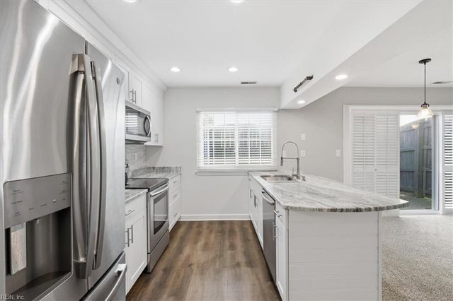 3434 Marabou LN, Virginia Beach, VA 23451