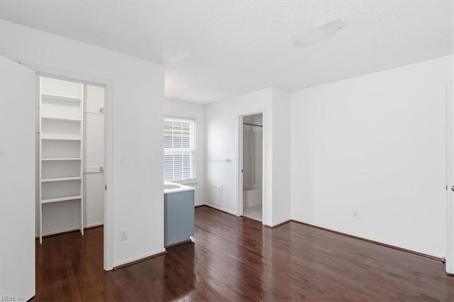 3434 Marabou LN, Virginia Beach, VA 23451