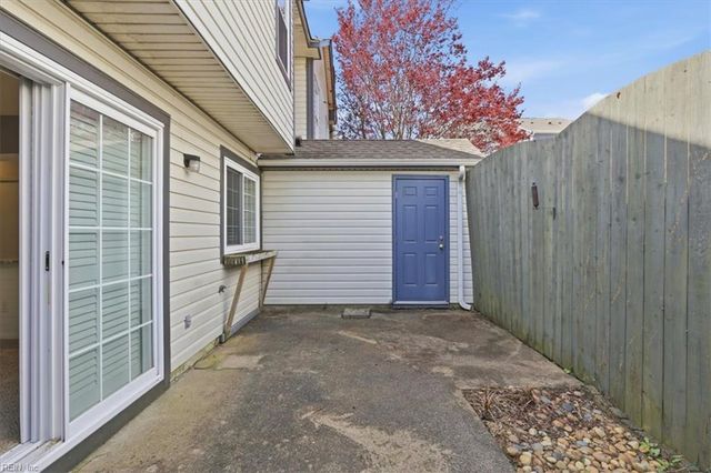 3434 Marabou LN, Virginia Beach, VA 23451