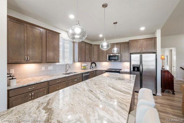 50210 Ogden Road, Canton, MI 48188