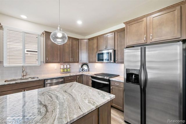 50210 Ogden Road, Canton, MI 48188