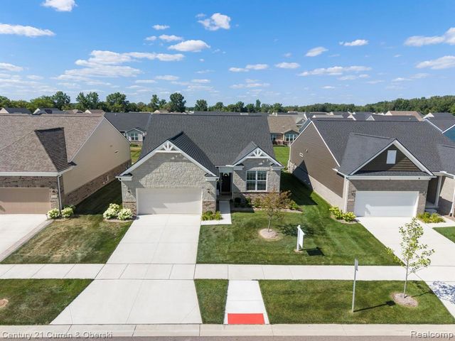 50210 Ogden Road, Canton, MI 48188