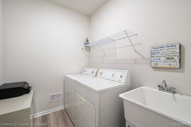 50210 Ogden Road, Canton, MI 48188