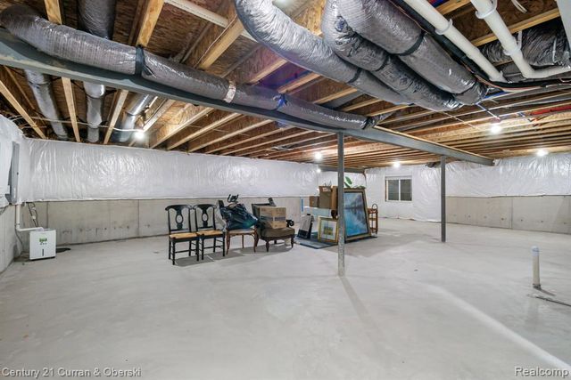 50210 Ogden Road, Canton, MI 48188