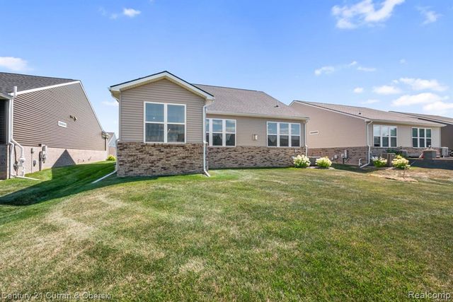 50210 Ogden Road, Canton, MI 48188