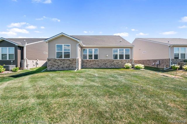 50210 Ogden Road, Canton, MI 48188