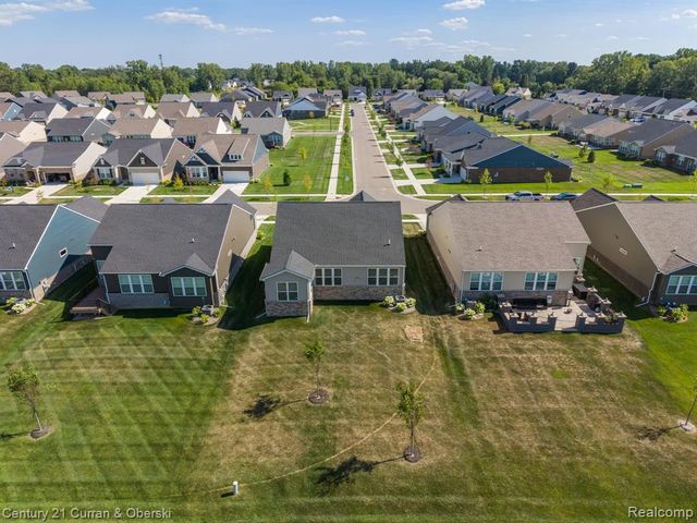 50210 Ogden Road, Canton, MI 48188