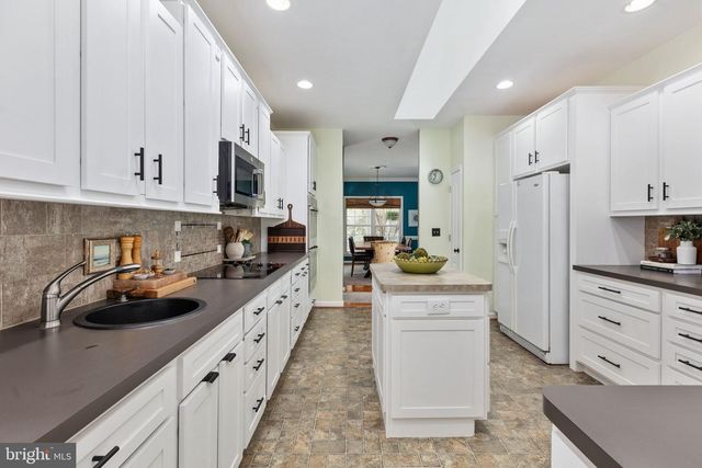 141 REVELL RD, Fredericksburg, VA 22405