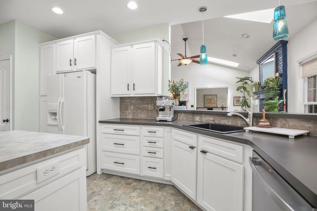 141 REVELL RD, Fredericksburg, VA 22405