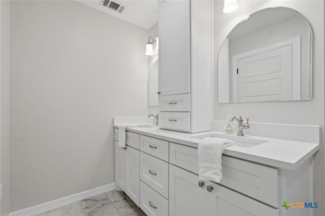 557 Lindorbet Road, Copperas Cove, TX 76522
