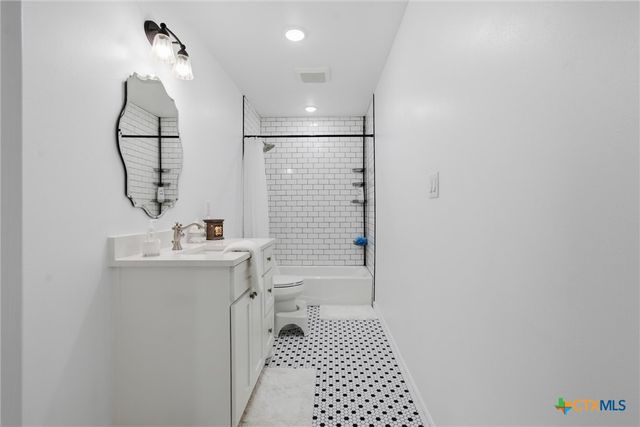 557 Lindorbet Road, Copperas Cove, TX 76522