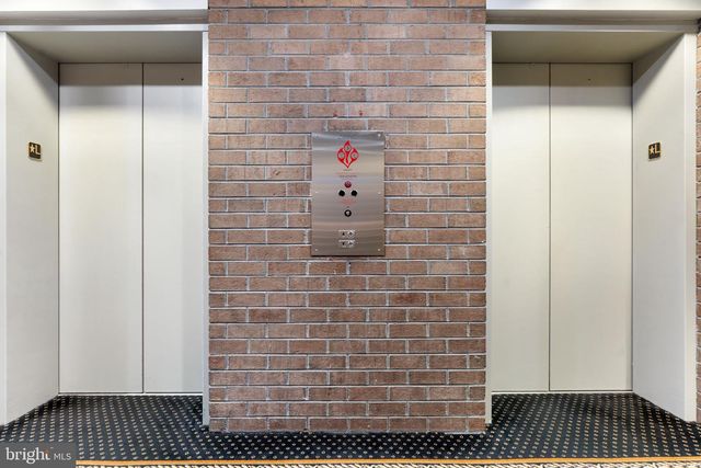 1800 OLD MEADOW RD #1218, Mclean, VA 22102