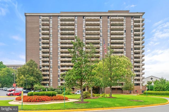 1800 OLD MEADOW RD #1218, Mclean, VA 22102