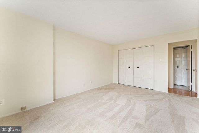 1800 OLD MEADOW RD #1218, Mclean, VA 22102