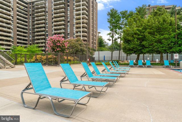 1800 OLD MEADOW RD #1218, Mclean, VA 22102