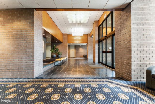 1800 OLD MEADOW RD #1218, Mclean, VA 22102