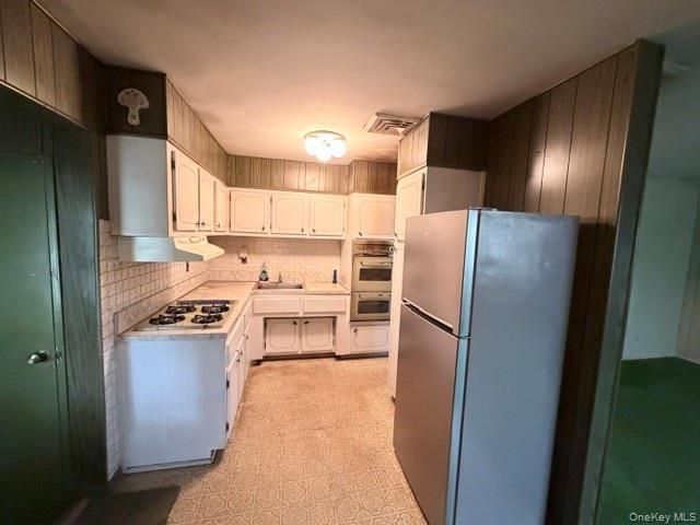 1209 Udall Road, Bay Shore, NY 11706