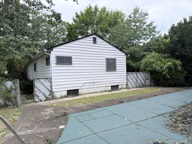 1209 Udall Road, Bay Shore, NY 11706