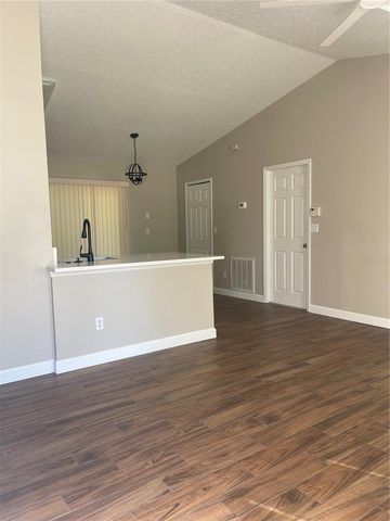 18 STARLING DRIVE, Daytona Beach, FL 32117